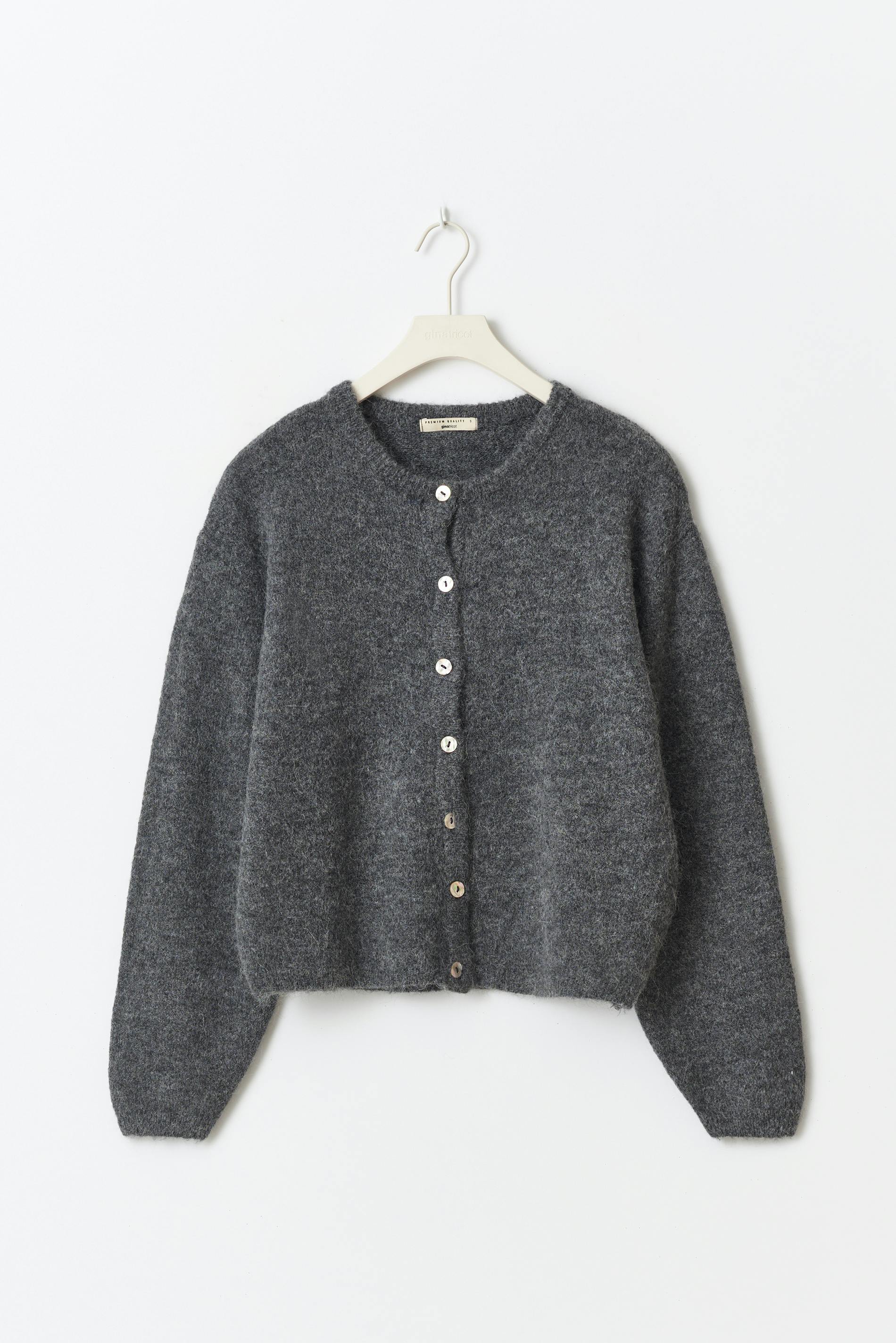 Knitted cardigan