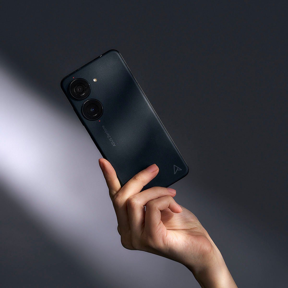 Asus ZENFONE 10 Smartphone (14,98 cm/5,9 Zoll, 512 GB Speicherplatz, 50 MP Kamera)
