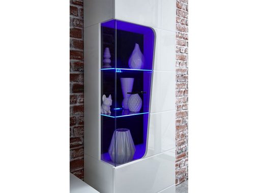 möbelando Wohnwand Filmer, Moderne Wohnwand, Korpus aus Spanplatte in Weiß matt, Front aus MDF in Weiß Hochglanz, Absetzungen in Schwarz bestehend aus 1 Vitrine klein, 1 Vitrine groß, 1 TV-Unterteil und 1 Wandboard, inkl. LED-Beleuchtung. Stellmaß ca