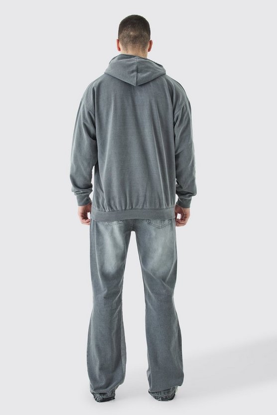 Tall lockere zerrissene Schlagjeans