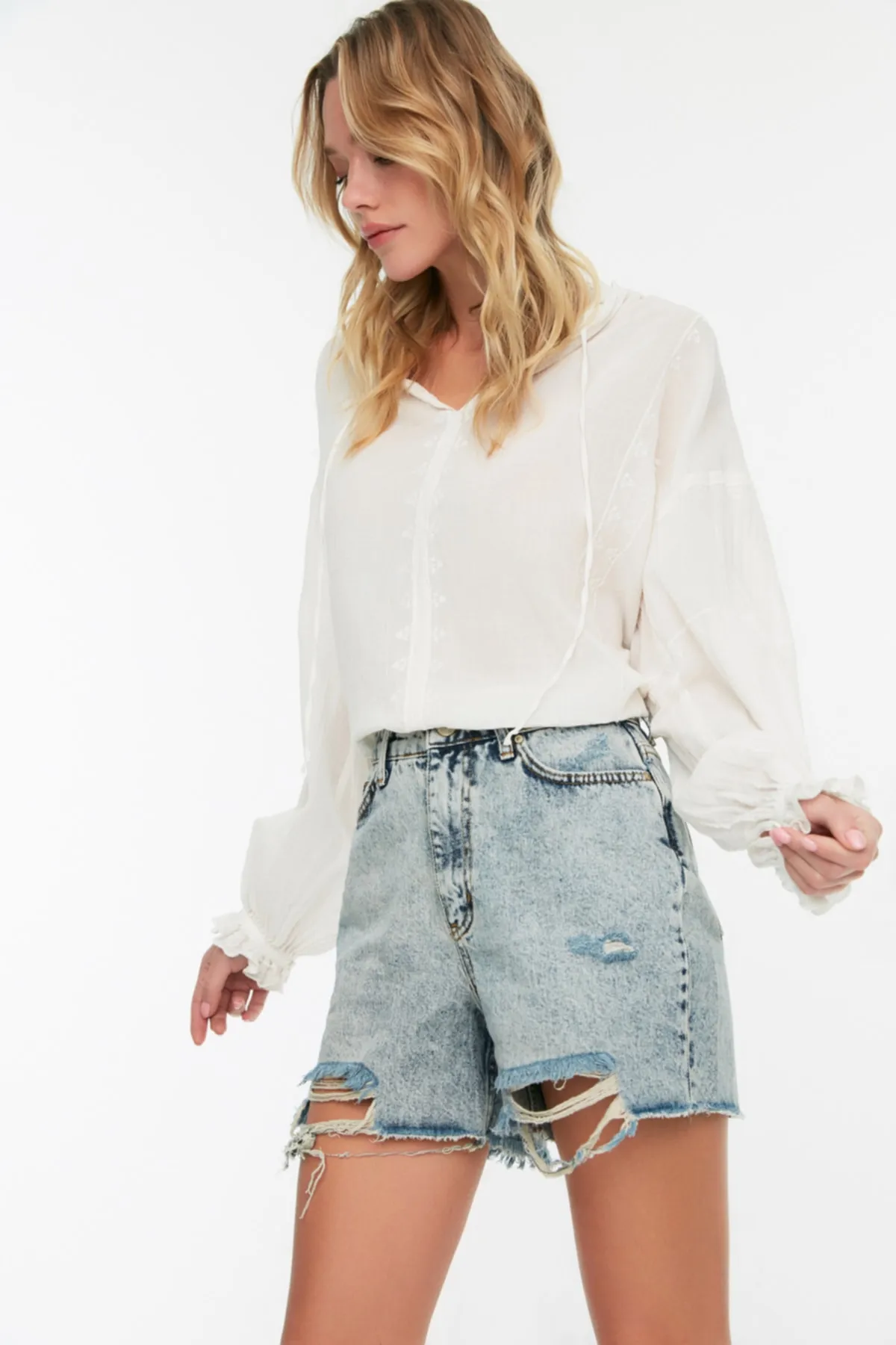 Trendyol Collection  Shorts - Blau - Mittlerer Bund