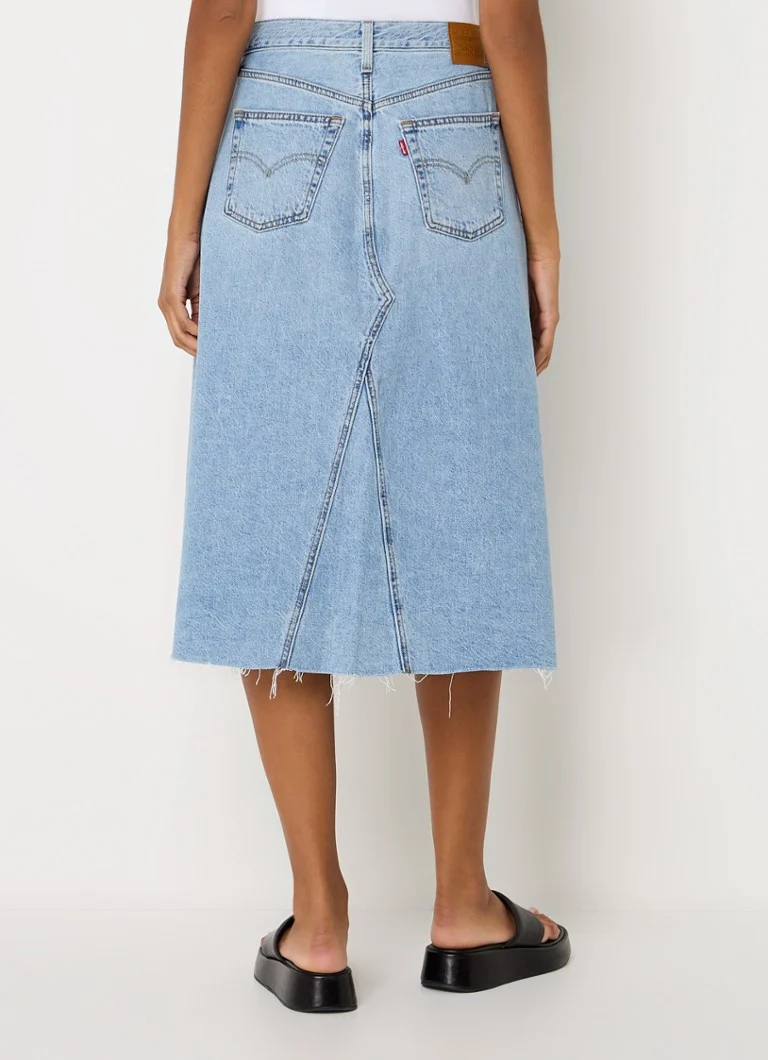 Fustă midi din denim Levi's cu buzunare laterale