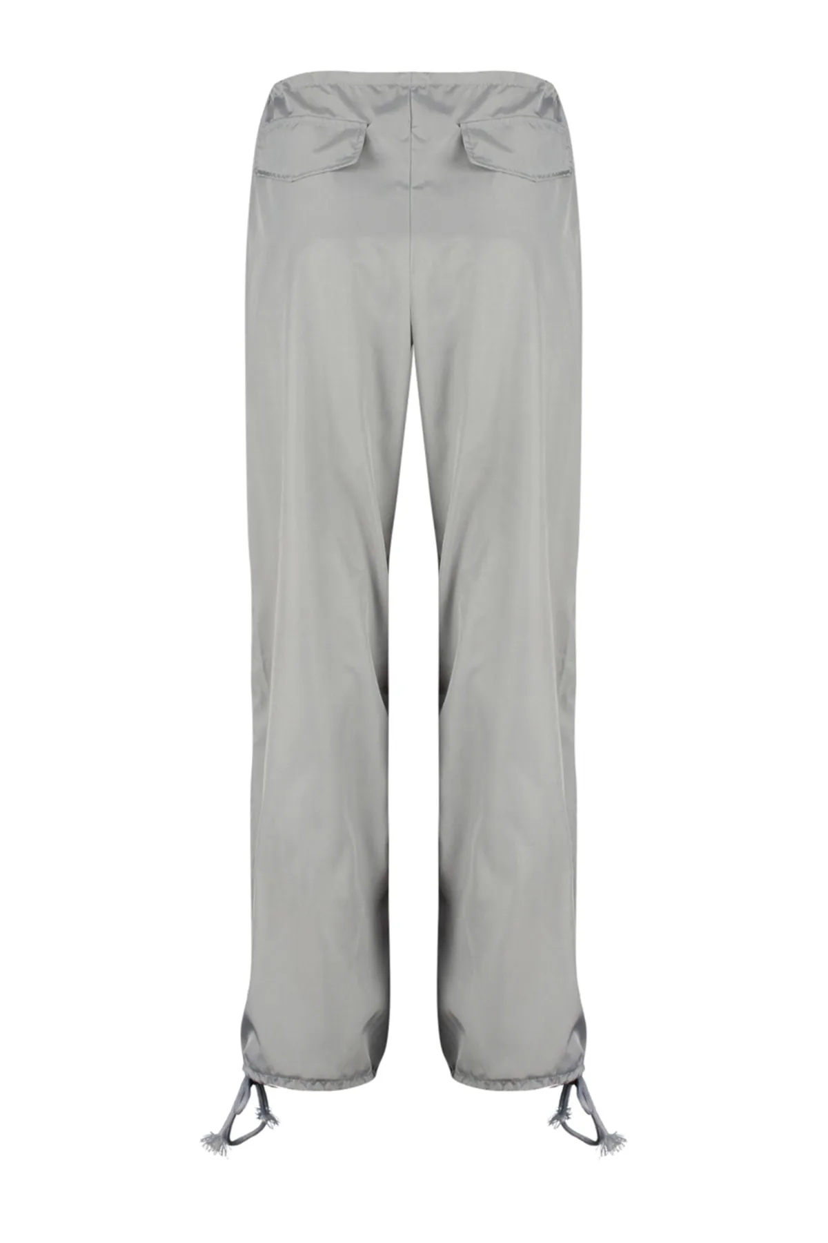 Trendyol Collection  Graue, gewebte Parachute-Webhose mit Gürtel und hohem Bund TWOSS23PL00317