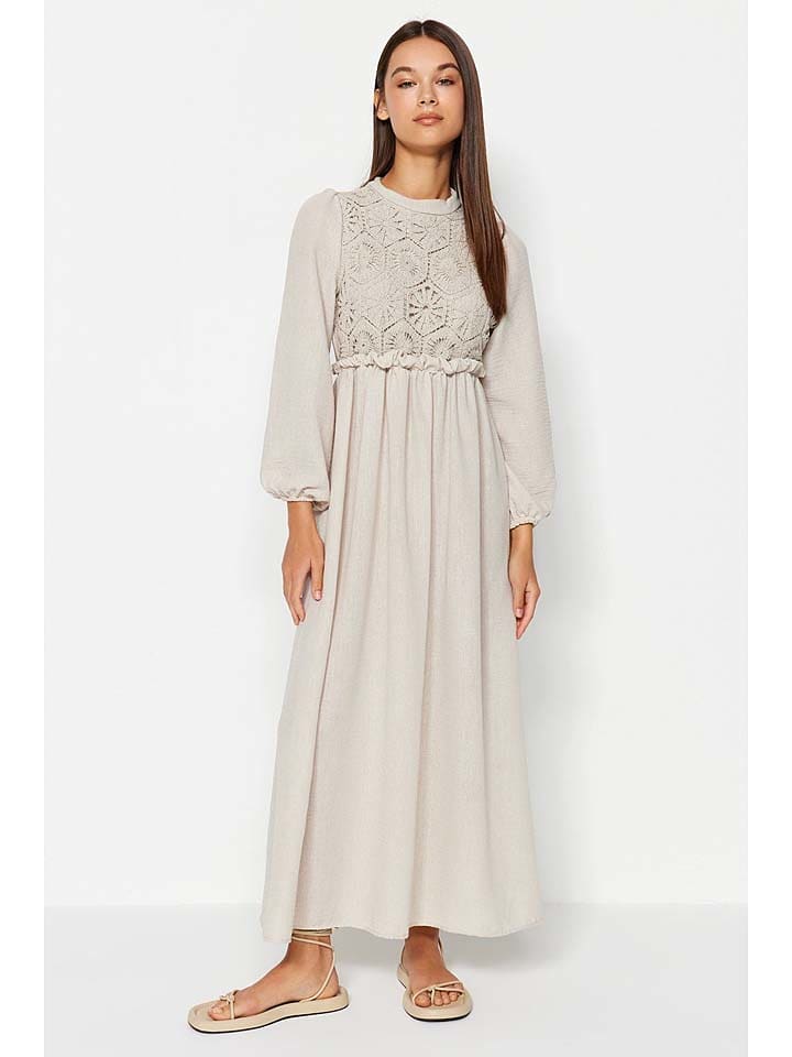trendyol Kleid in Creme günstig kaufen