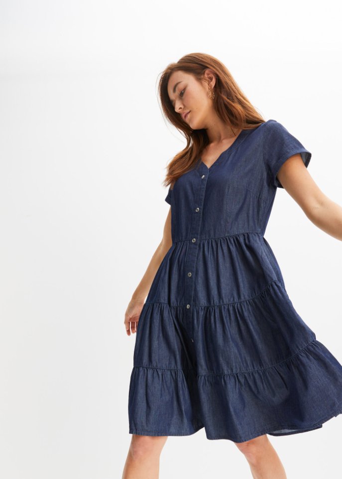 Kurzes Jeanskleid mit Knopfleiste
