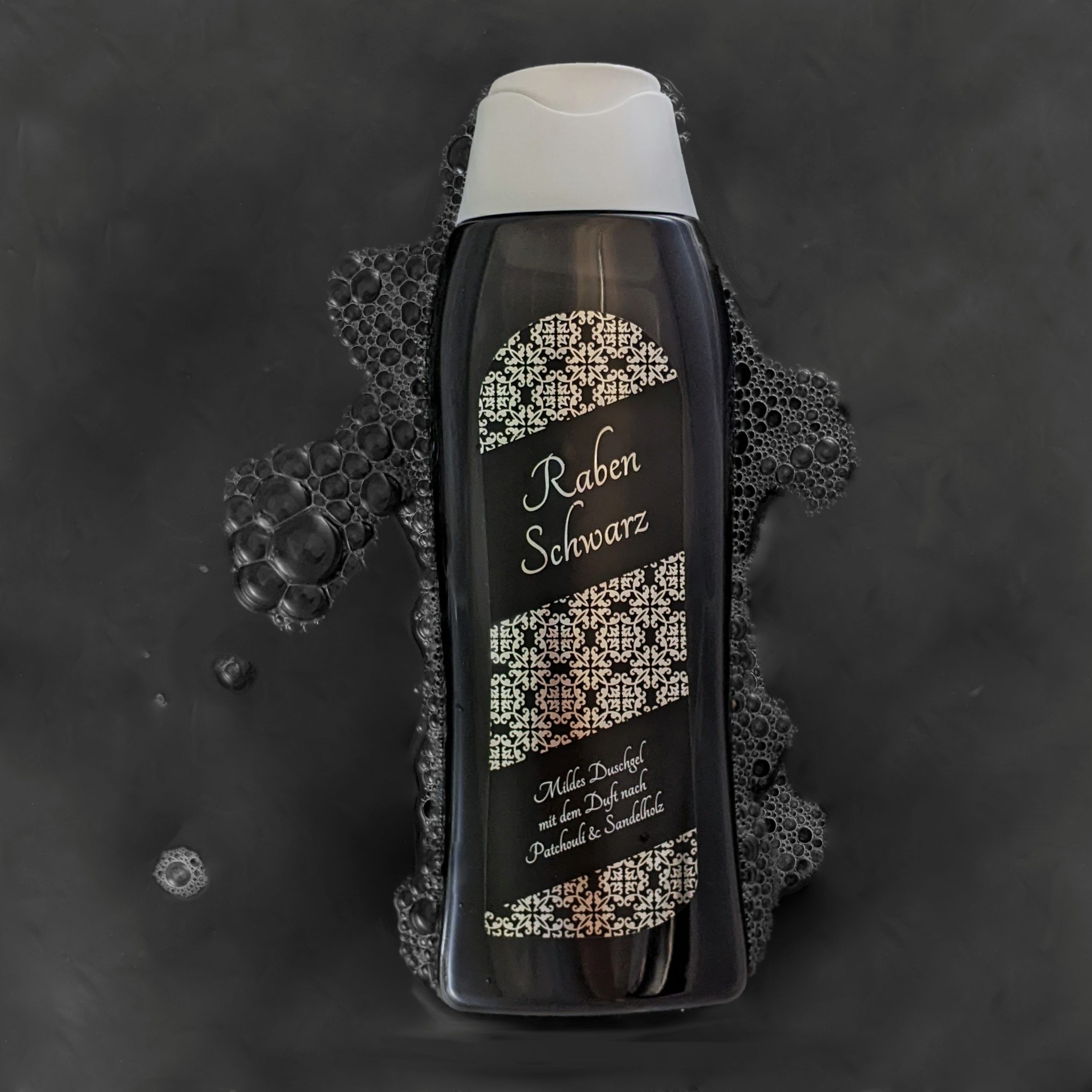 ≈petra Duschgel Set [4x 300mL] Drachenblut, Mondnacht, Rabenschwarz, Sündenfrei, 4-tlg., sorgfältig gefertigt und abgefüllt in unserer ≈petra Manufaktur