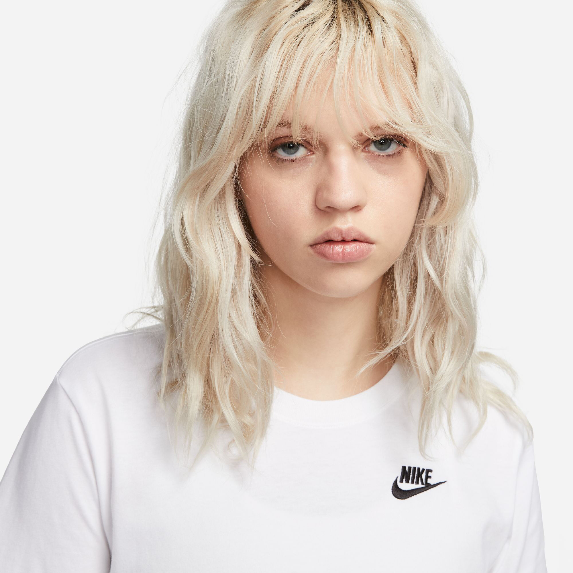 New Sportswear Club T-Shirt Damen - Weiß