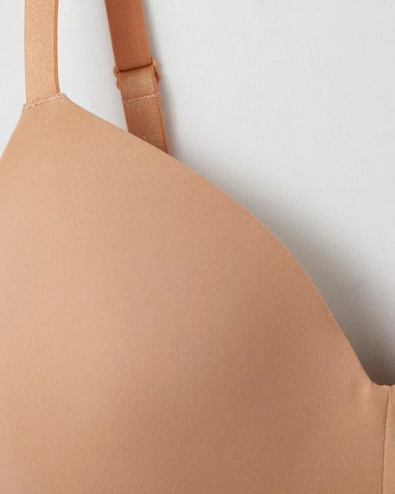 Soutien-gorge invisible* sans armatures