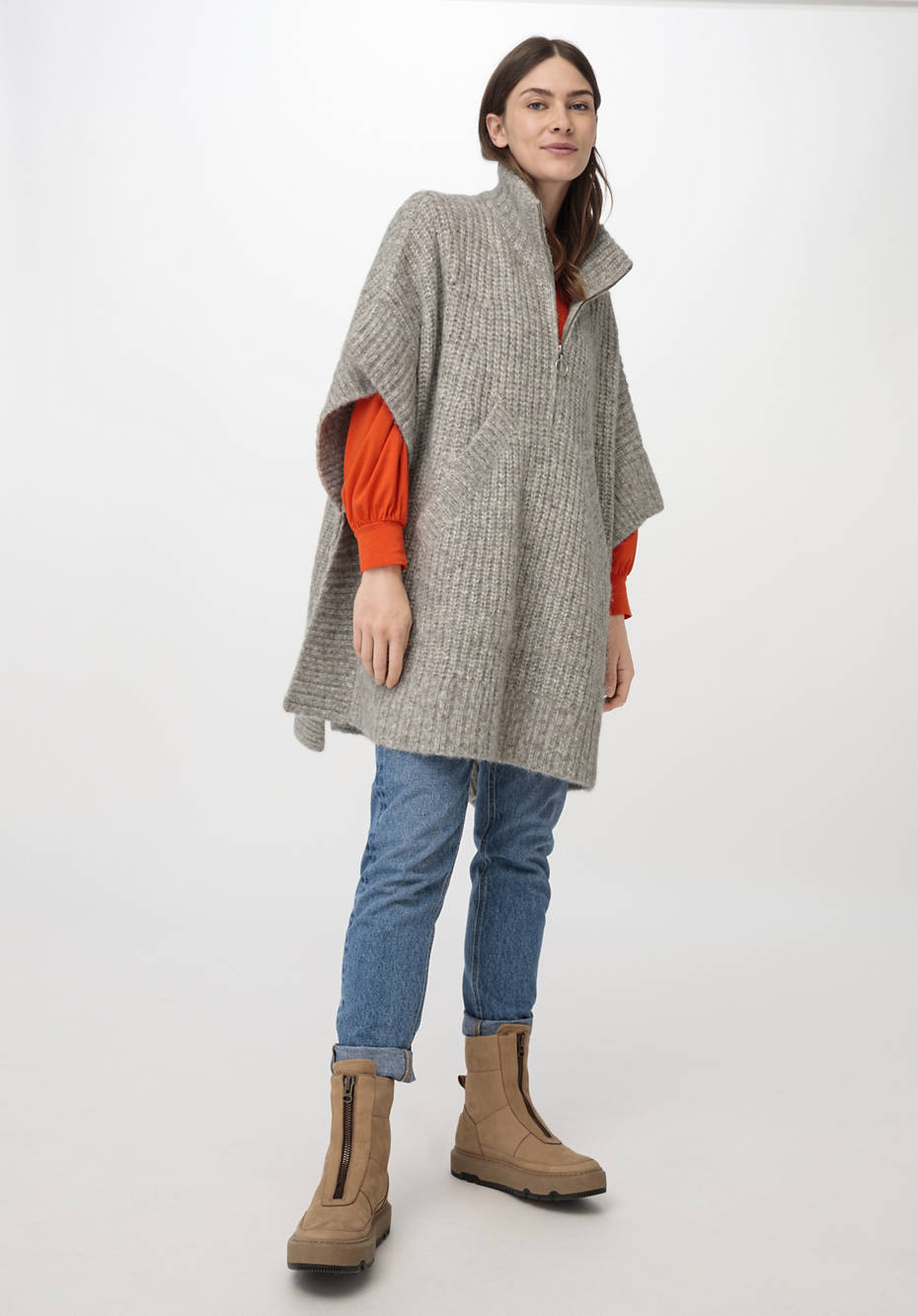 Strick-Poncho aus Alpaka mit Pima-Bio-Baumwolle