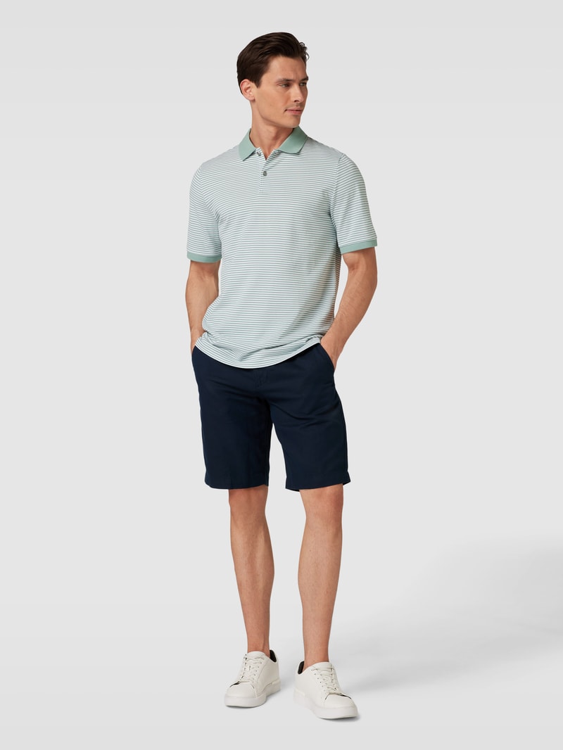 Chino-Shorts mit französischen Eingrifftaschen in marineblau