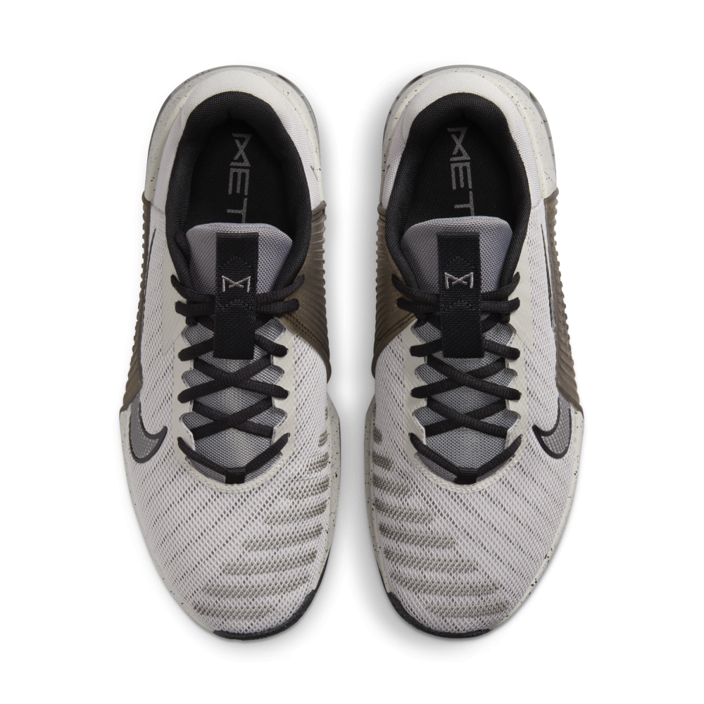 Nike Metcon 9 DZ2617-004 / grau