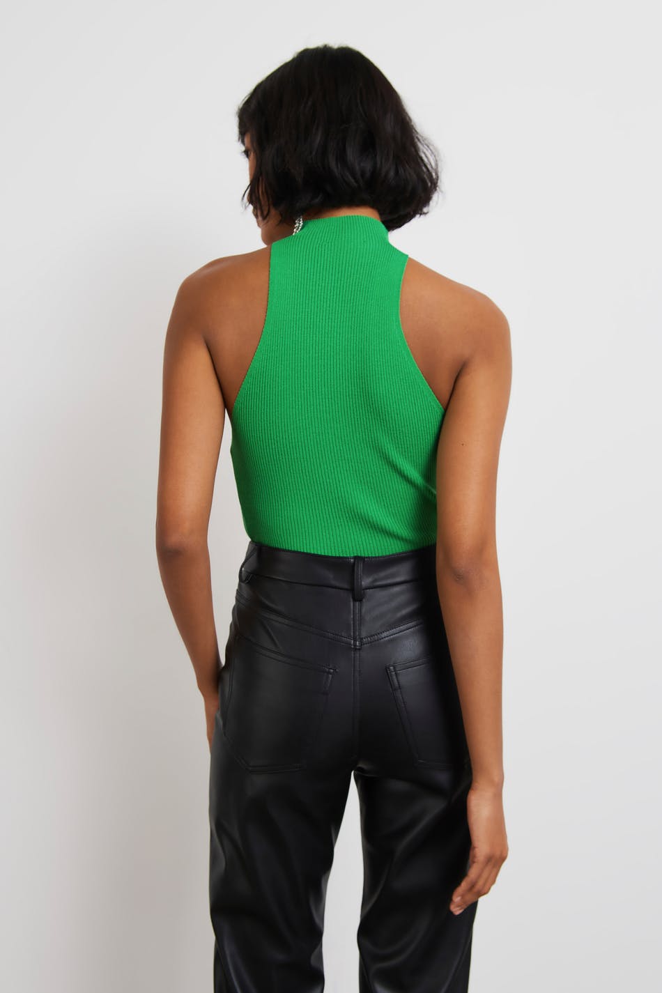 Twist knitted top