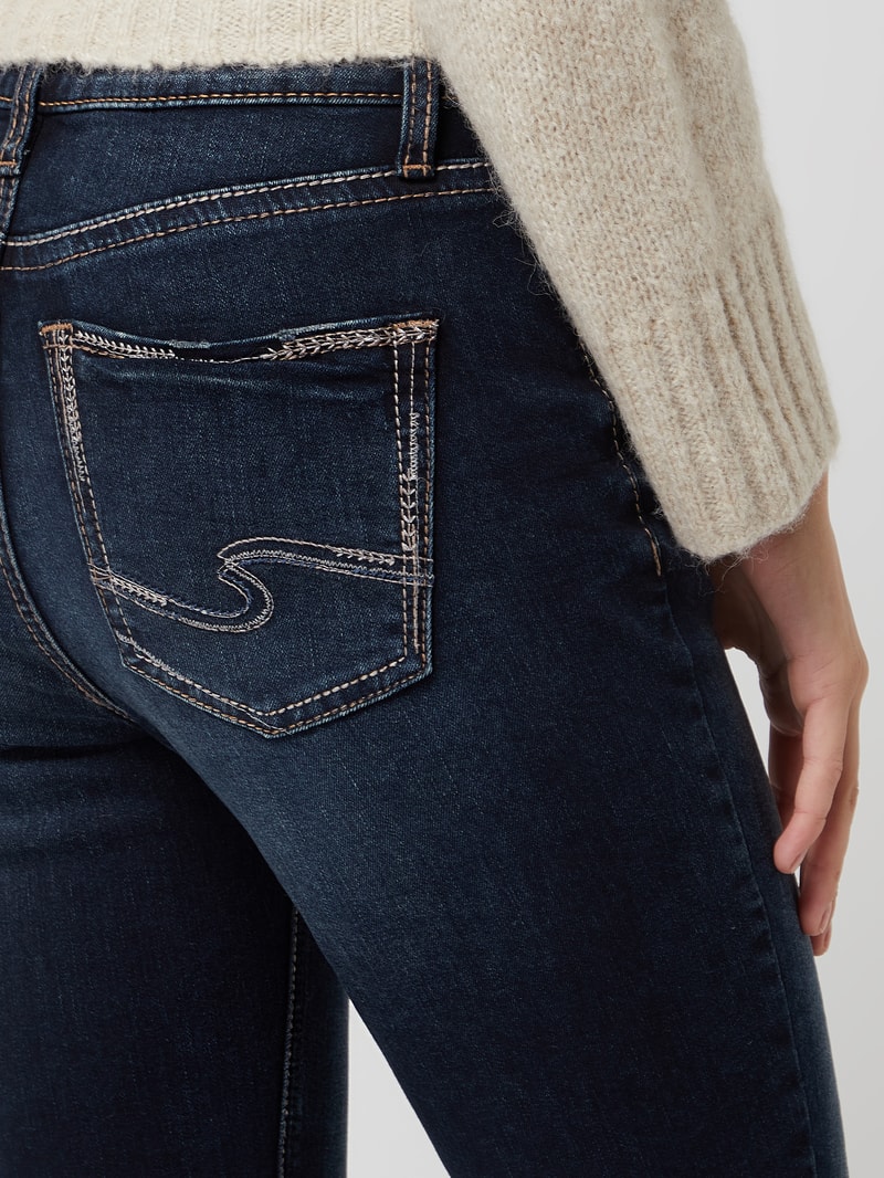 Curvy Fit Jeans mit Stretch-Anteil Modell 'Avery' in dunkelblau