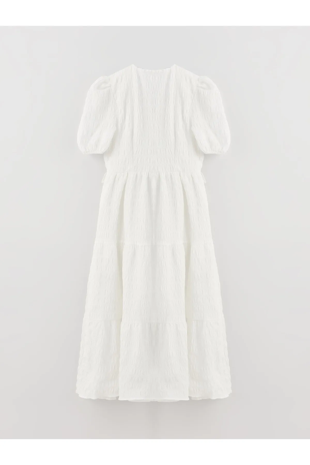 LC Waikiki  Selbstgemustertes, kurzärmliges Damenkleid mit zweireihigem Kragen und Kragen