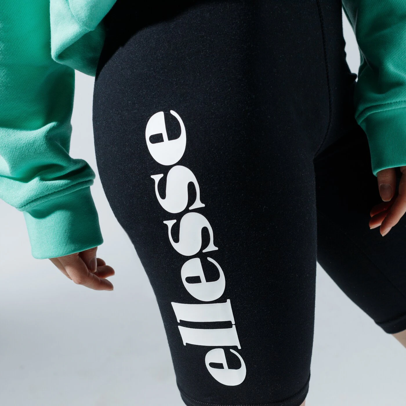 ELLESSE SHORTS TOUR BLK Schwarz
