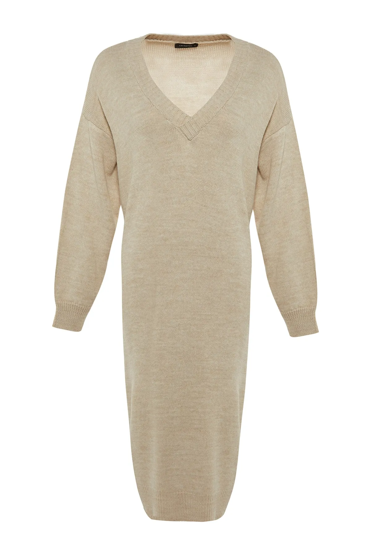 Trendyol Collection  Steinfarbenes Maxi-Strickkleid mit V-Ausschnitt TWOAW23EL00642
