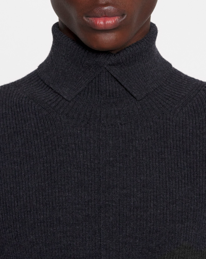 PULL COL ROULÉ EN LAINE MÉRINOS