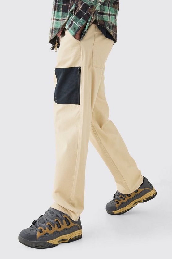 Lockere Twill-Hose mit elastischem Bund und Gürtel