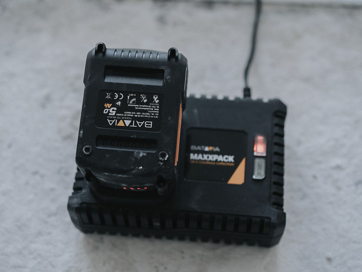Batavia Maxxpack 18 Volt 4 Ah Schnellladegerät