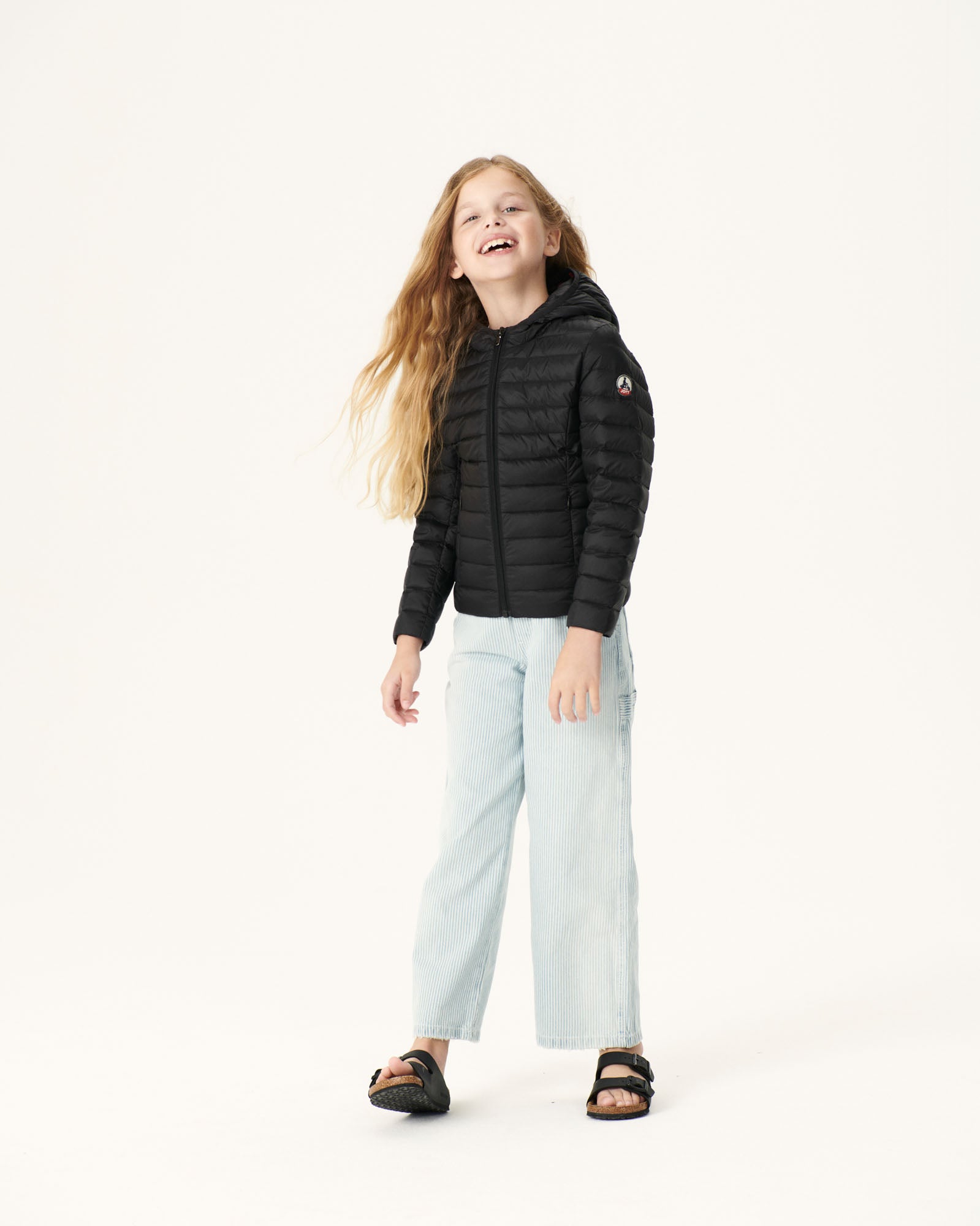 Doudoune légère à capuche enfant Noir Carla