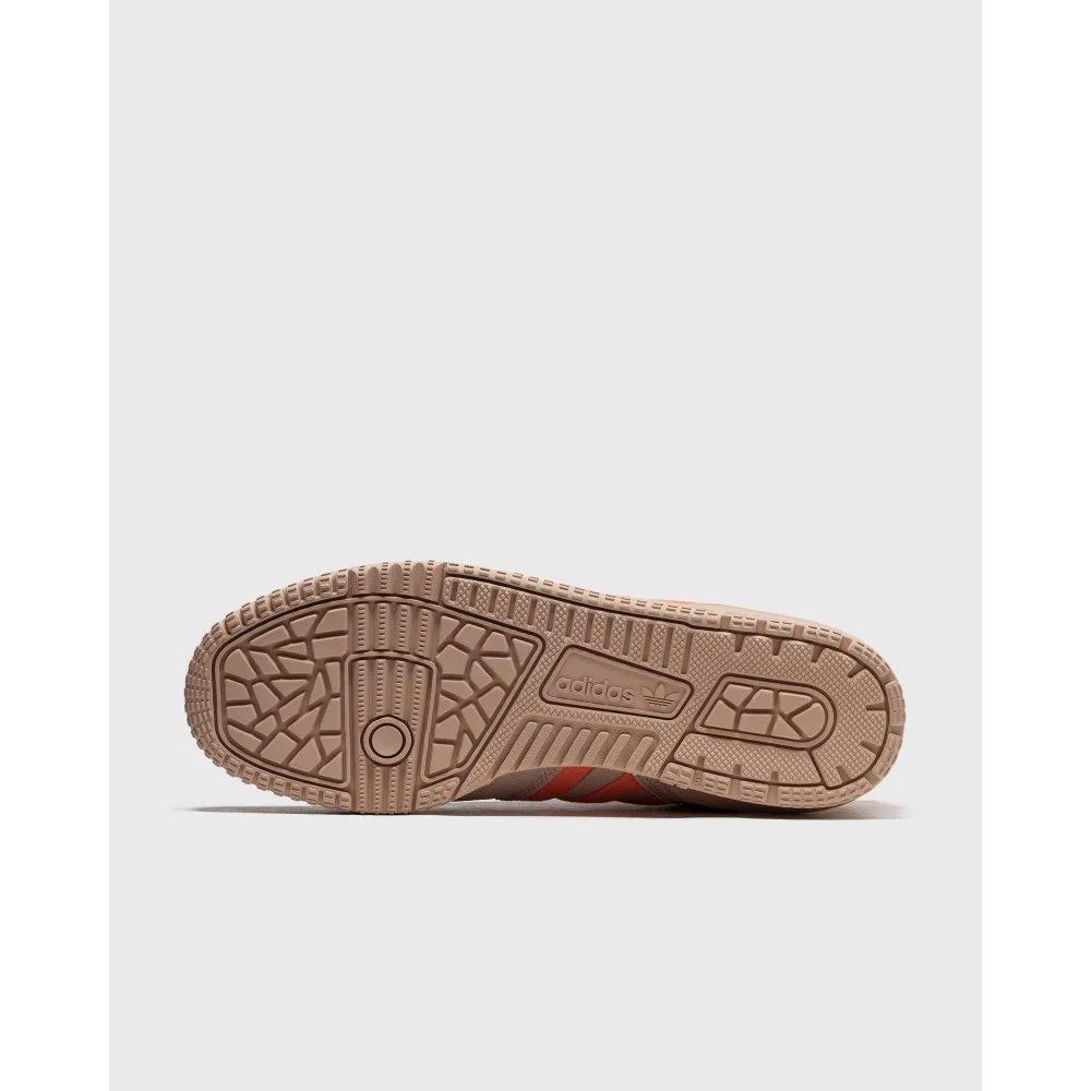 adidas Rivalry Low TR IE1666 / braun
