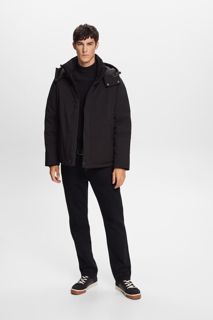 Daunenjacke mit Kapuze