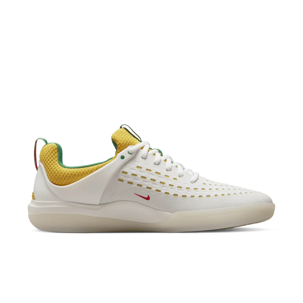 Nike Nyjah SB 3 Premium DO9403-100 / weiss