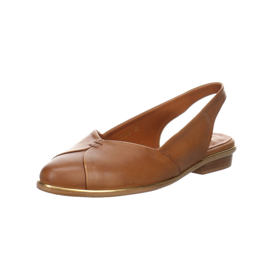 Everybody Berry Slingpumps