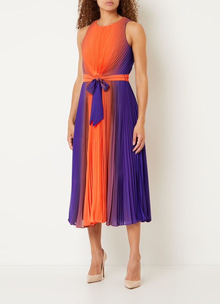 Vestido midi plisado con estampado tie-dye degradado Simara de Phase Eight