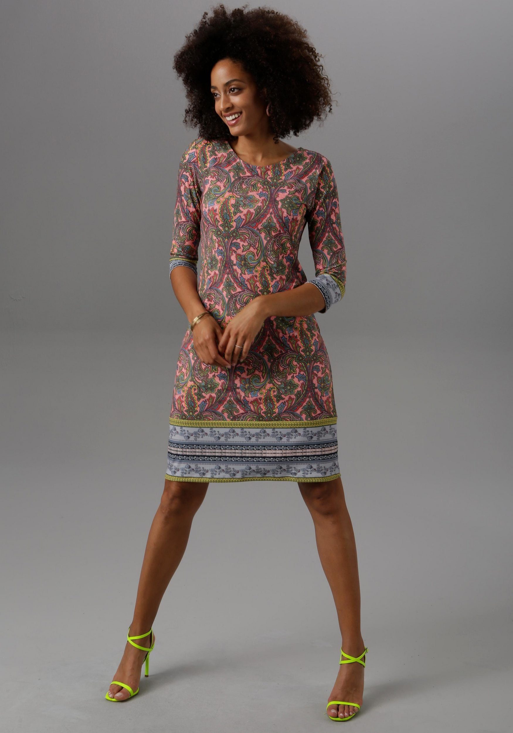 Aniston SELECTED Jerseykleid mit farbenfrohem Muster
