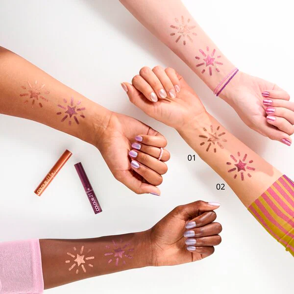 Essence Colour It! 02 Dark Cherry Metallic Liquid Eyeliner 3ml