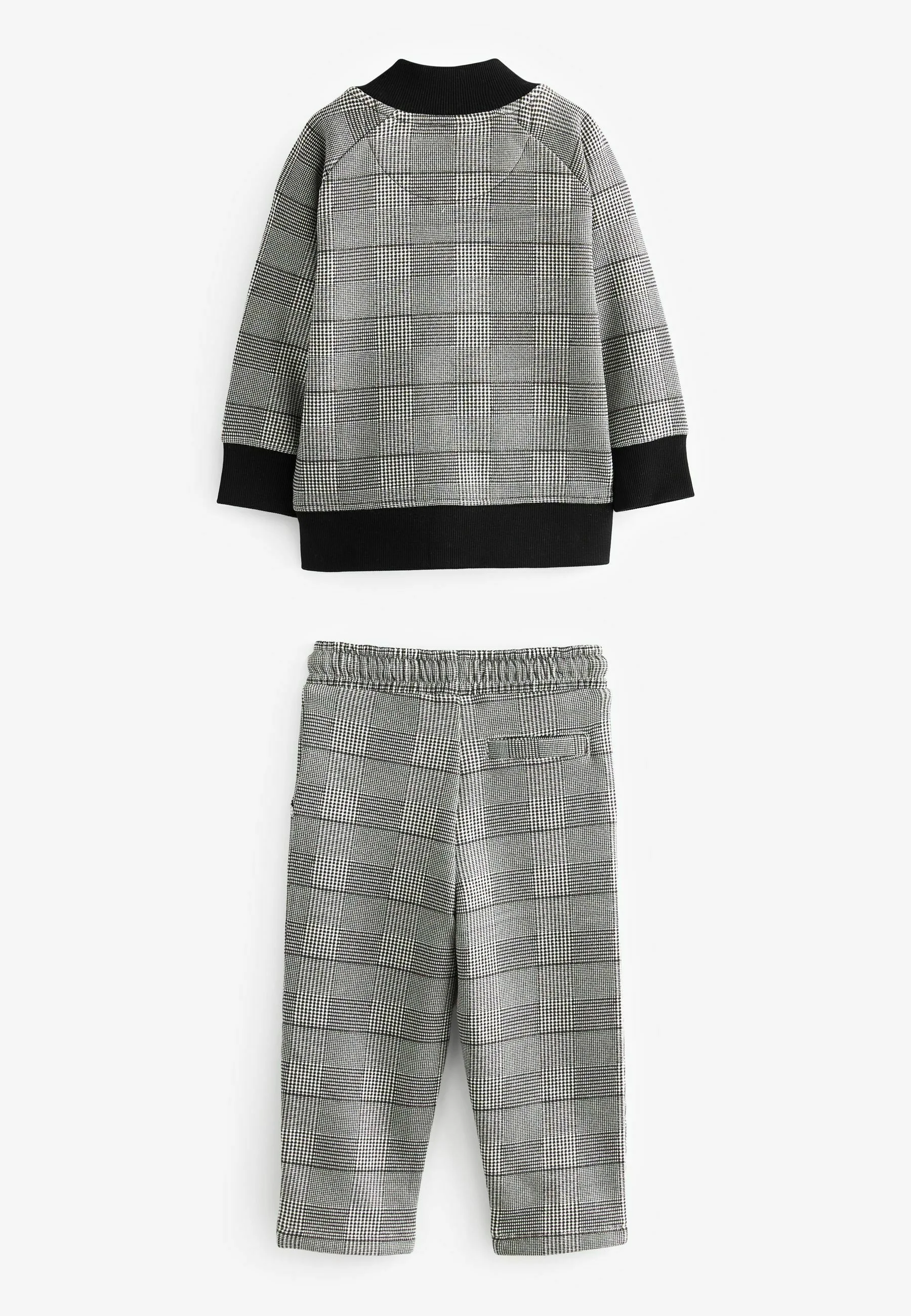 Siguiente CONJUNTO DE 3 PIEZAS DE CUADROS Y JOGGER - Camiseta con estampado