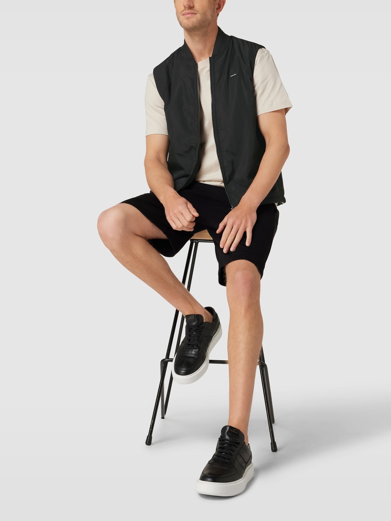 Weste mit Label-Patch Modell 'RECYCLED' in schwarz