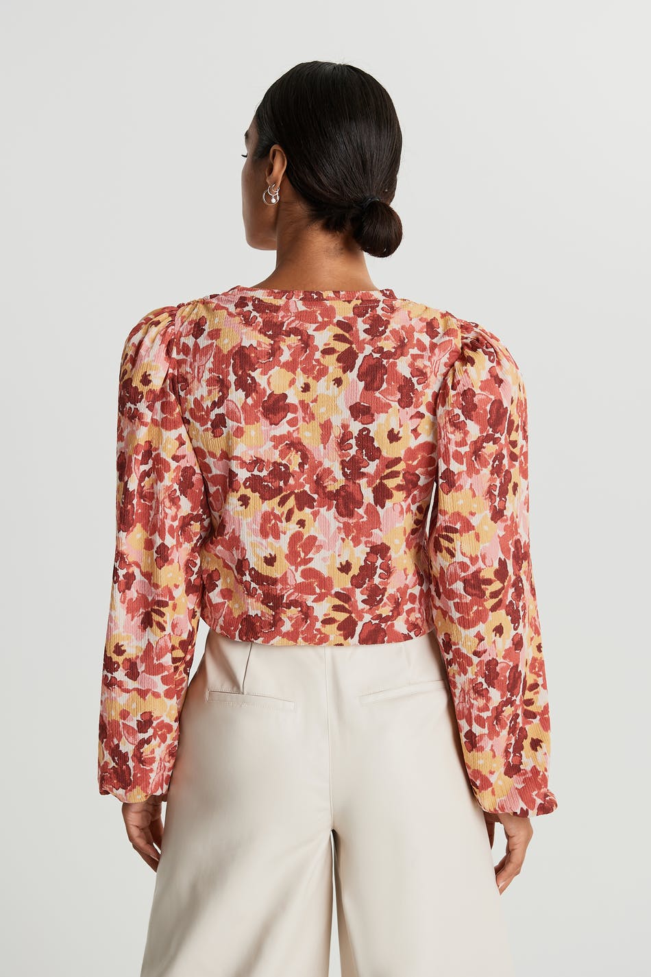 Alma drawstring top