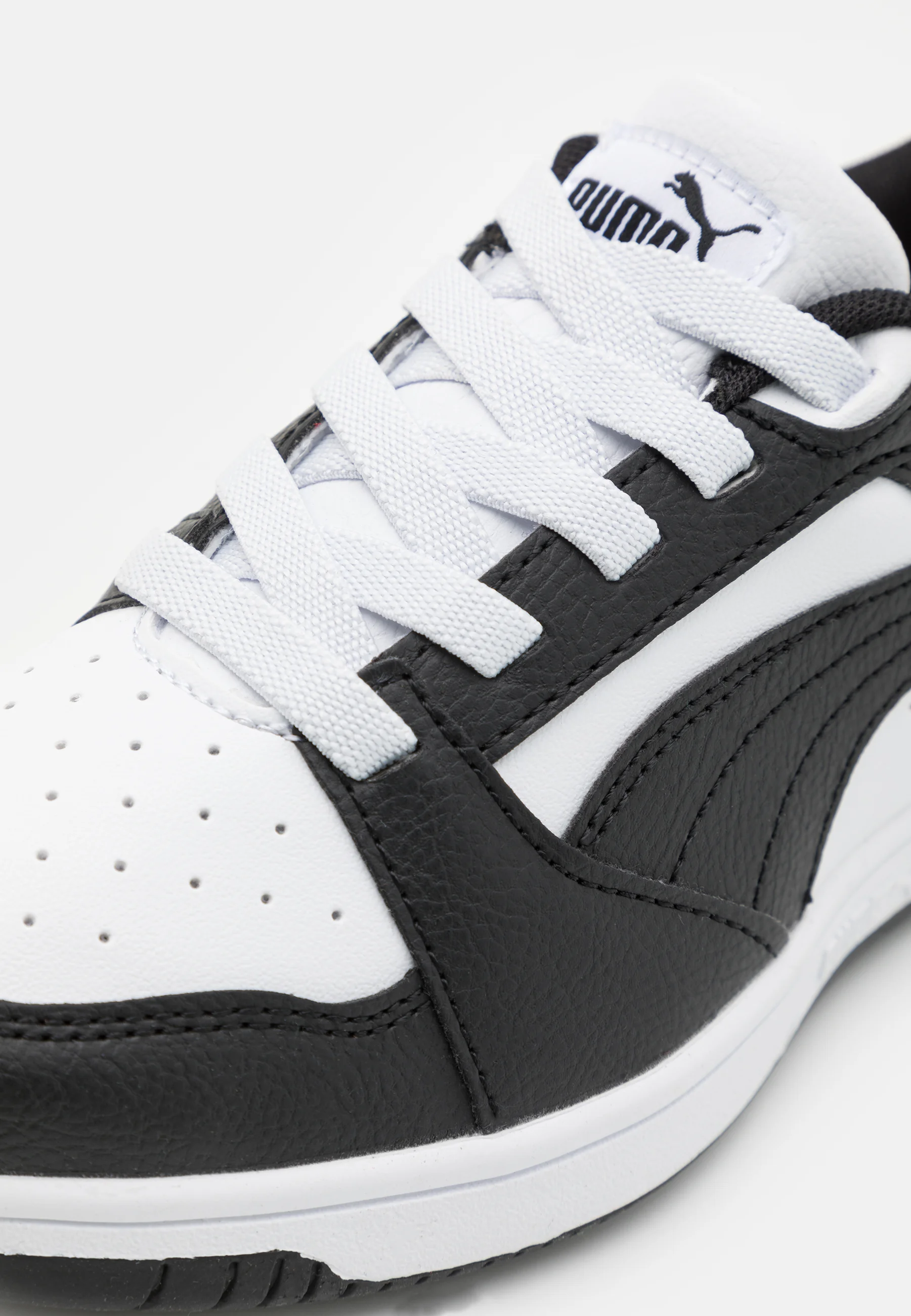 Puma REBOUND V6 UNISEX - Zapatillas bajas