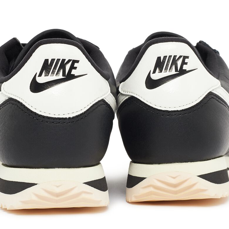 NIKE Cortez 23 Premium 