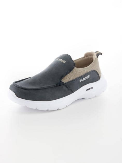 Slipper mit aktueller Mokassinnaht