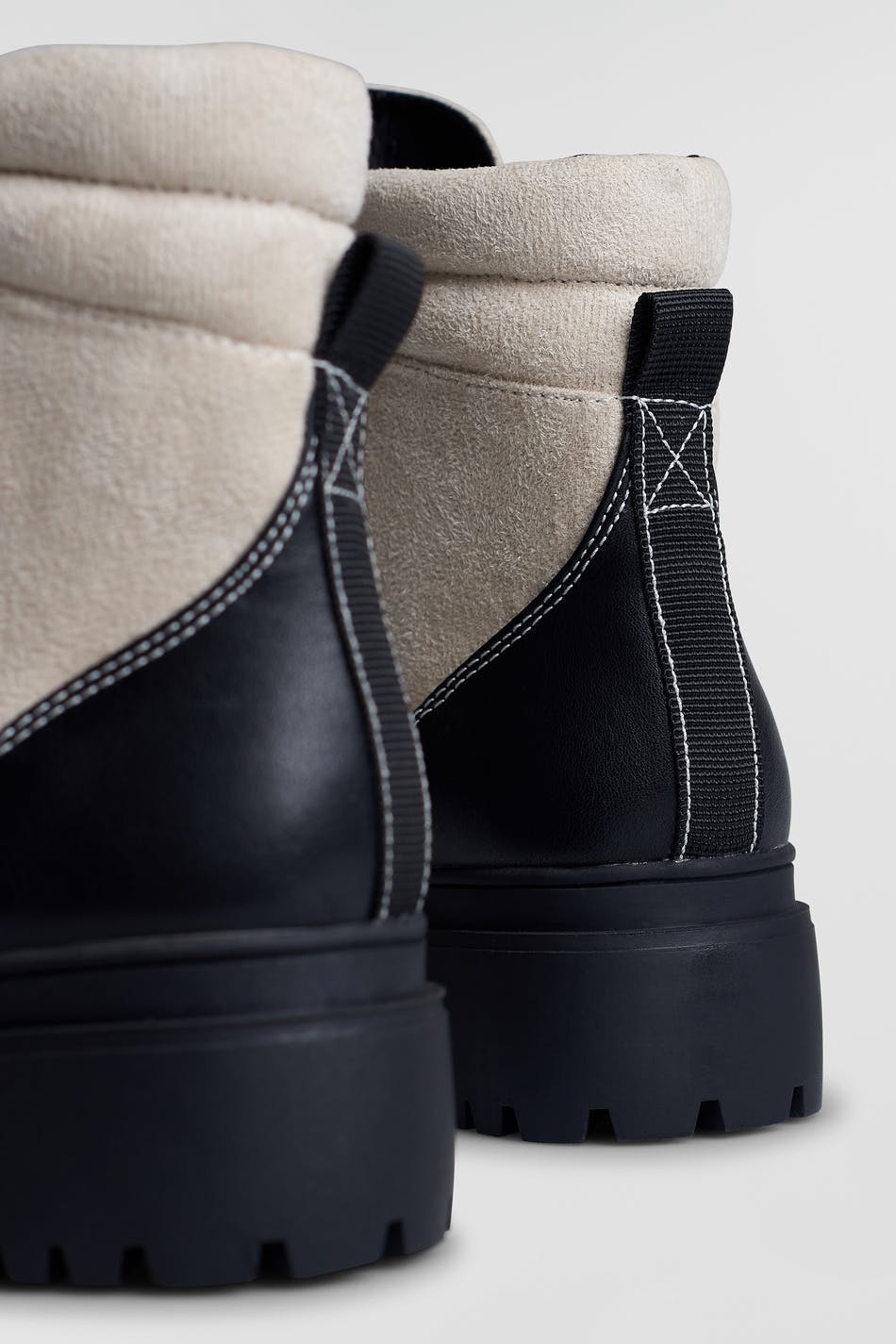 Alma trekking boots
