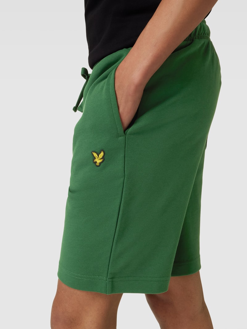 Sweatshorts mit Tunnelzug in dunkelgrün