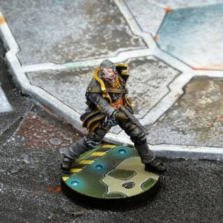 Infinity ITS 2015 Winner miniature base top (1) (HDC)