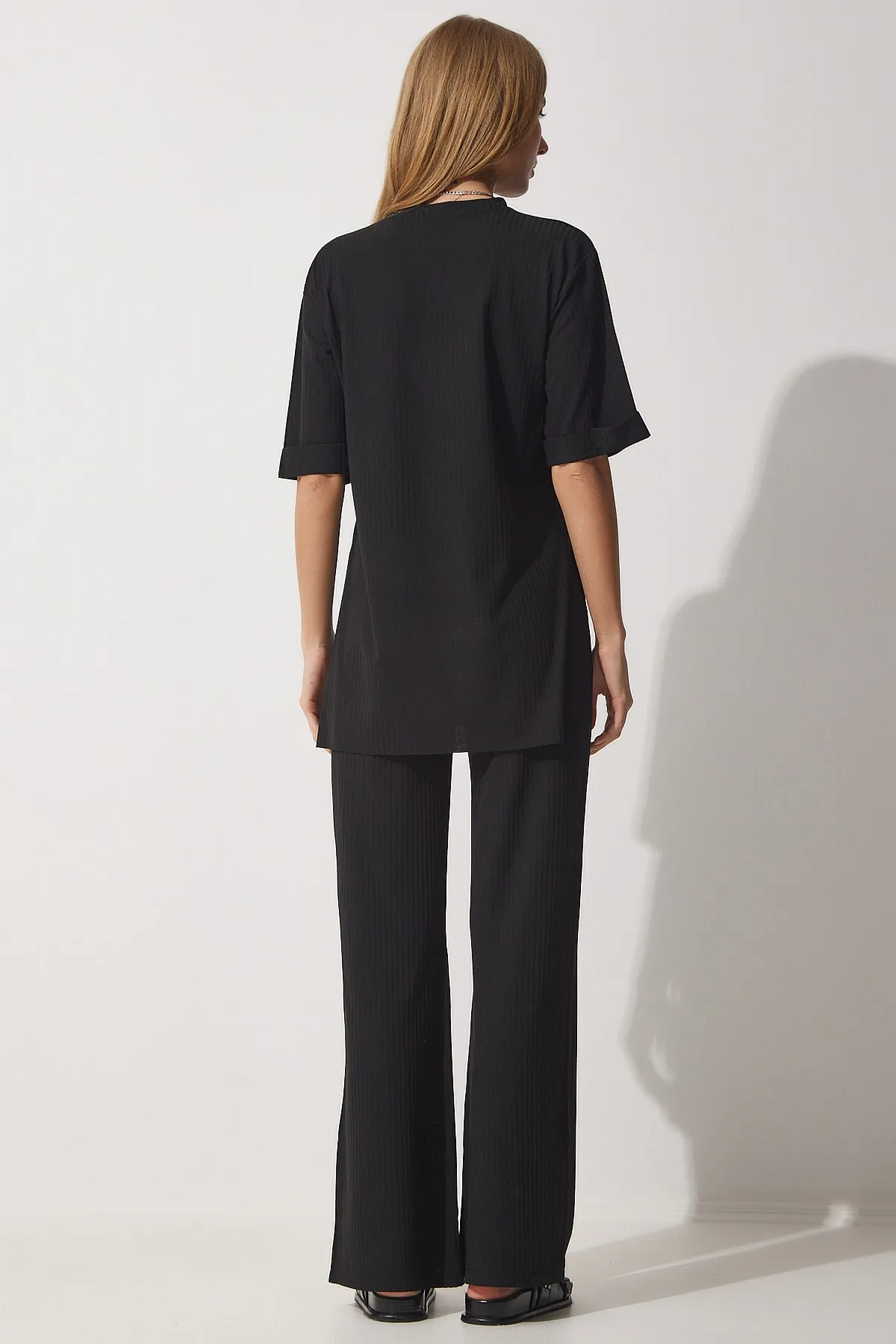 Happiness İstanbul  Schwarzes, geripptes, flexibles Strick-Set für Damen KH00086