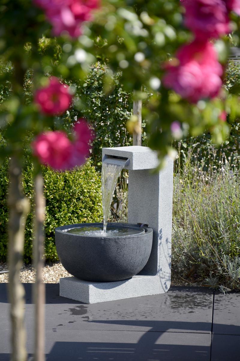 dobar Runder Design-Gartenbrunnen mit LED´s