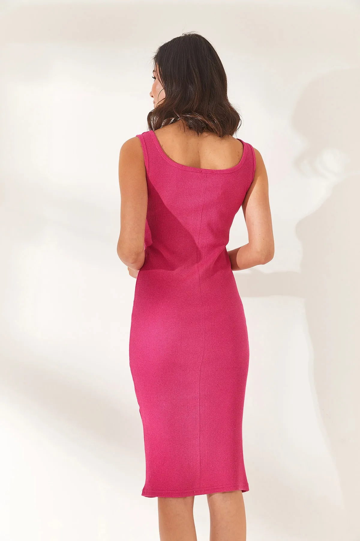 Olalook  Damen-Midikleid aus Lycra in Fuchsia mit dicken Trägern ELB-19001867