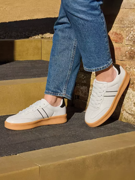 Graceland Sneaker