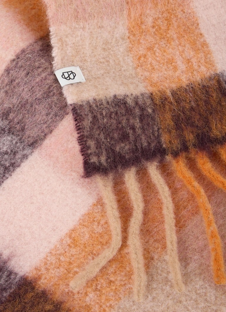 Becksöndergaard  Check Anilopa sjaal in alpaca wolblend met ruit dessin 200 x 35 cm