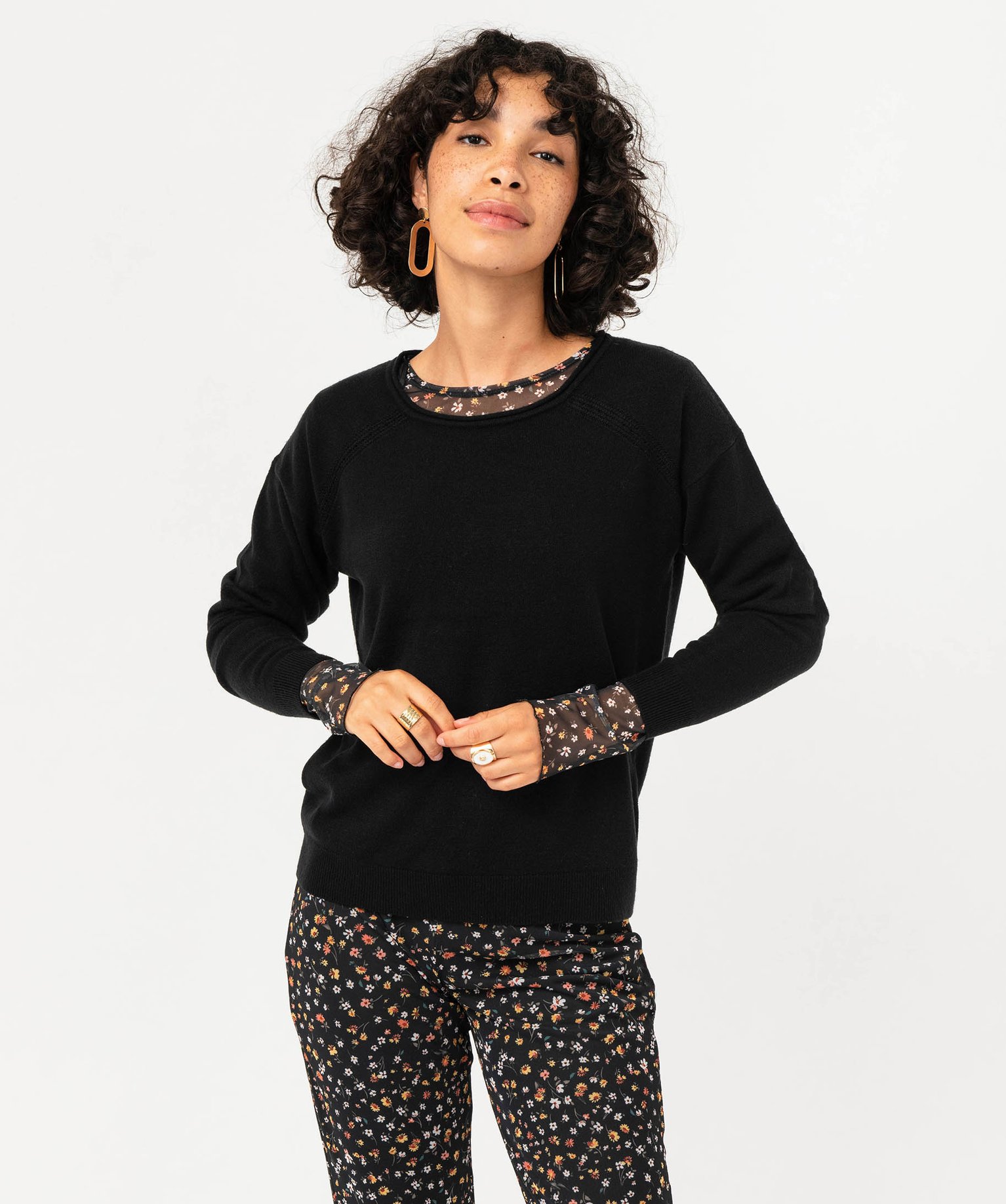Pull à col rond finitions roulottées femme noir | GEMO
