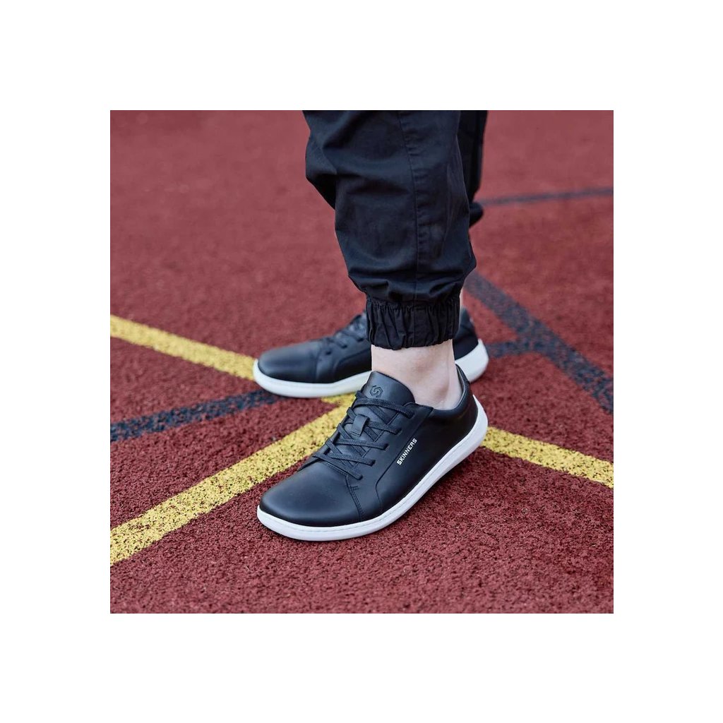 Skinners Moonwalker Leather Black Barfußsneakers