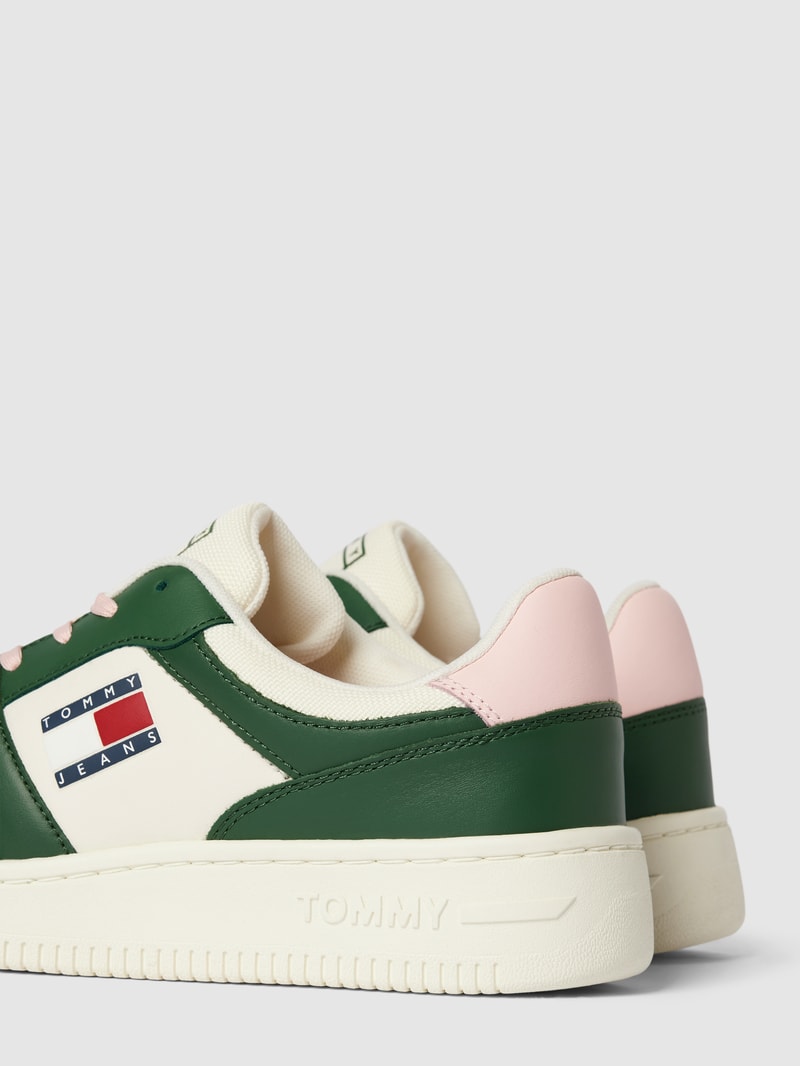 Sneaker mit Label-Detail Modell 'RETRO BASKET' in khaki