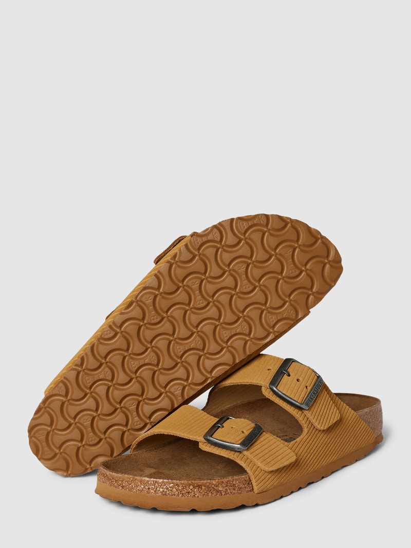 Slides aus echtem Leder in Cord-Optik Modell 'Corduroy' in hellbraun