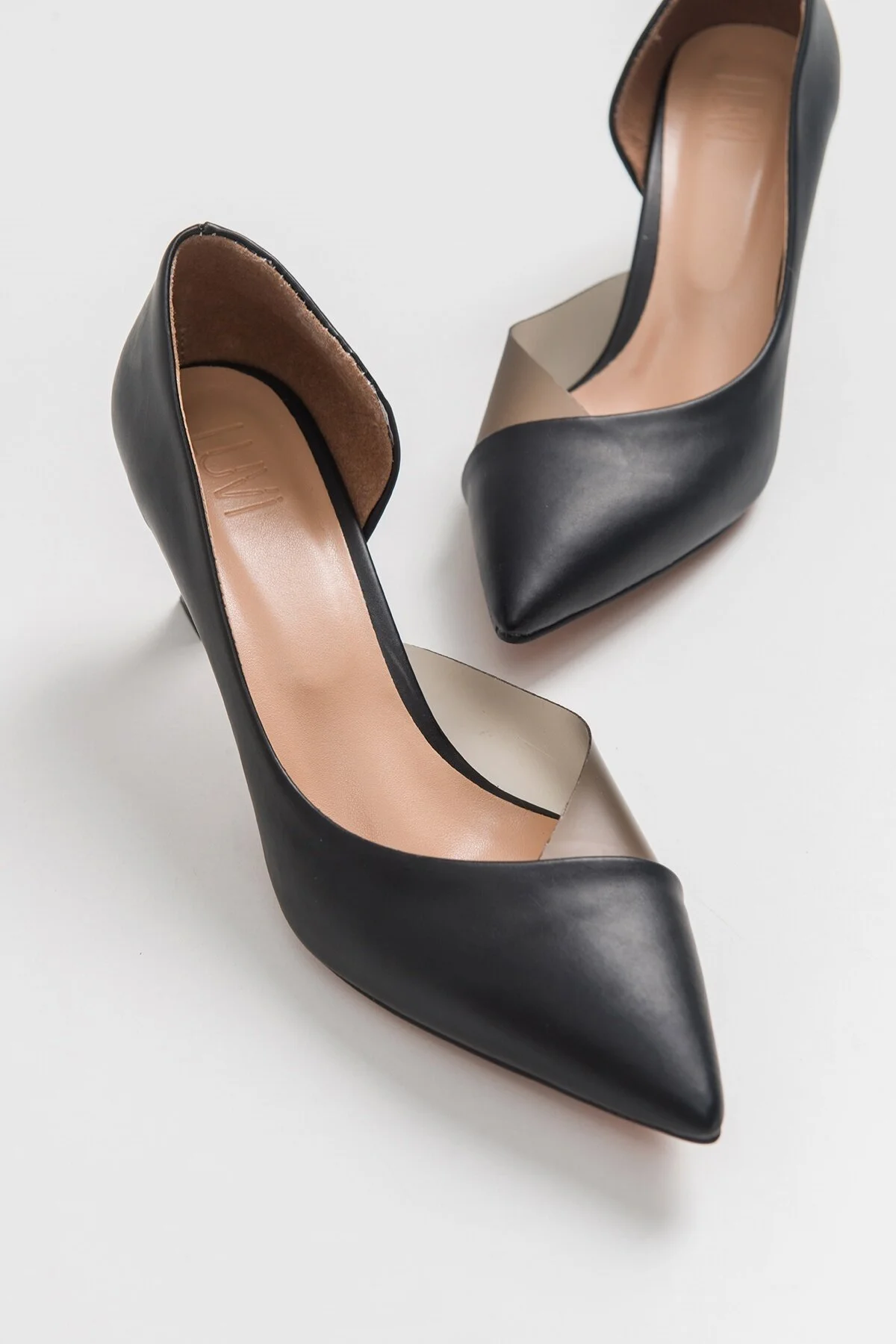 LuviShoes  353 Damenschuhe mit schwarzem Hautabsatz